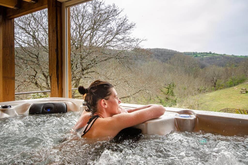 Gite Du Mont Plaisir Villa Chouvigny Eksteriør billede